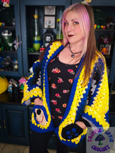 Load image into Gallery viewer, Coraline Hexi Cardi
