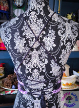 Load image into Gallery viewer, Purple Pentagram Lily Top