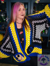 Load image into Gallery viewer, Coraline Hexi Cardi
