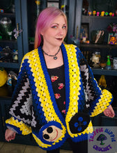 Load image into Gallery viewer, Coraline Hexi Cardi
