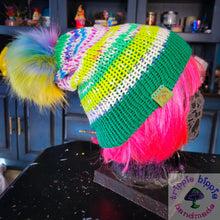 Load image into Gallery viewer, Parrot Fair Isle Toque
